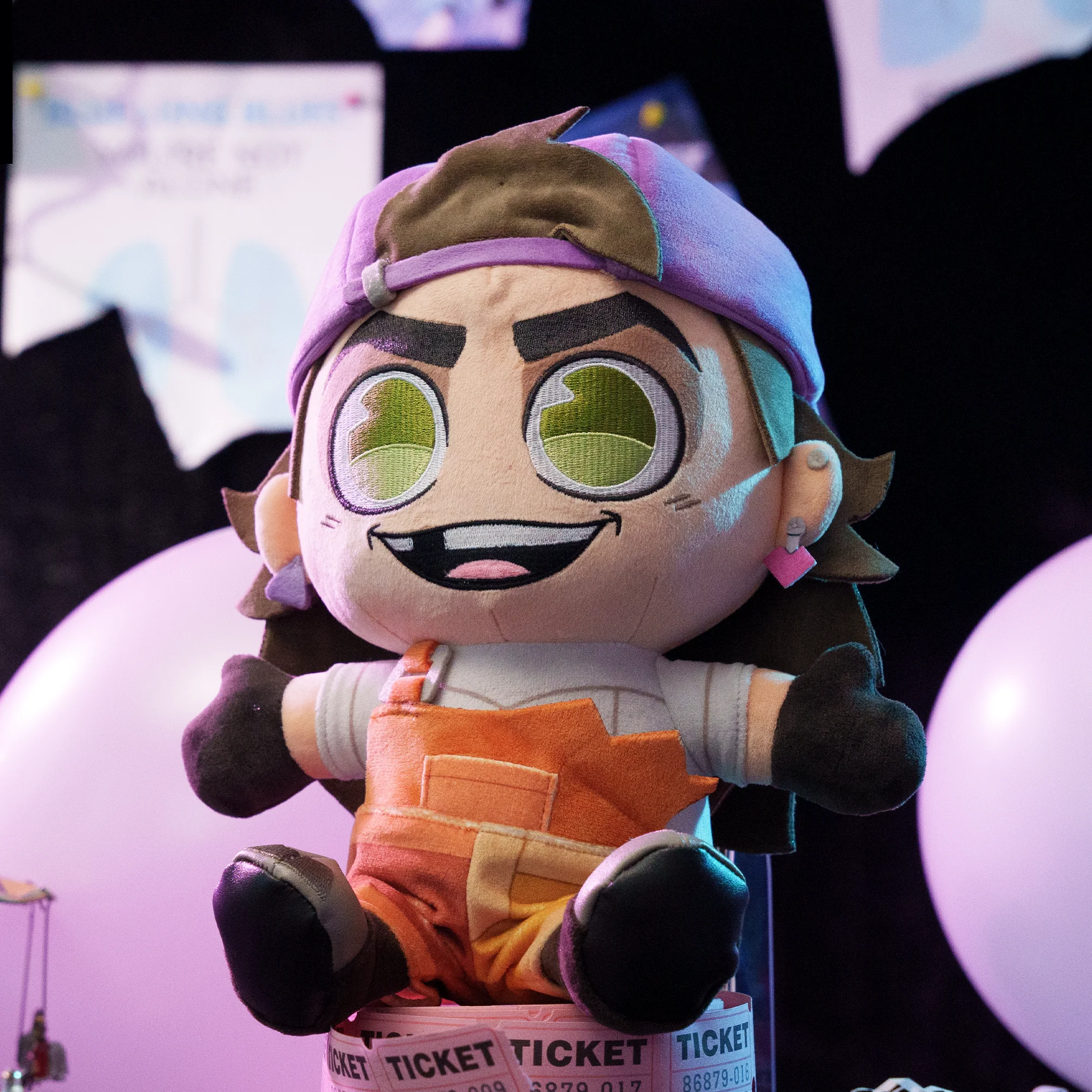 Frankie Plush - Image 6