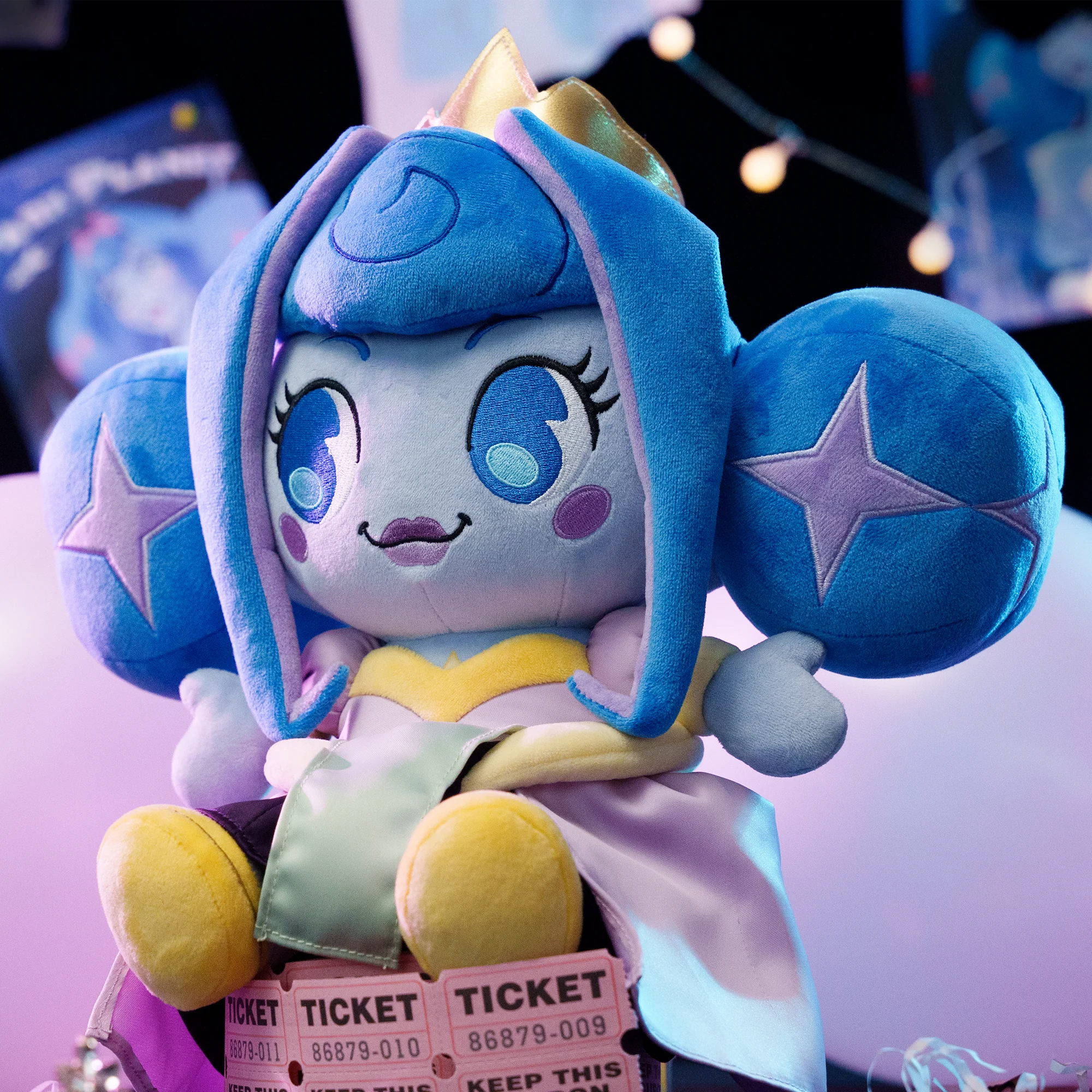 Guinevere Plush - Image 7